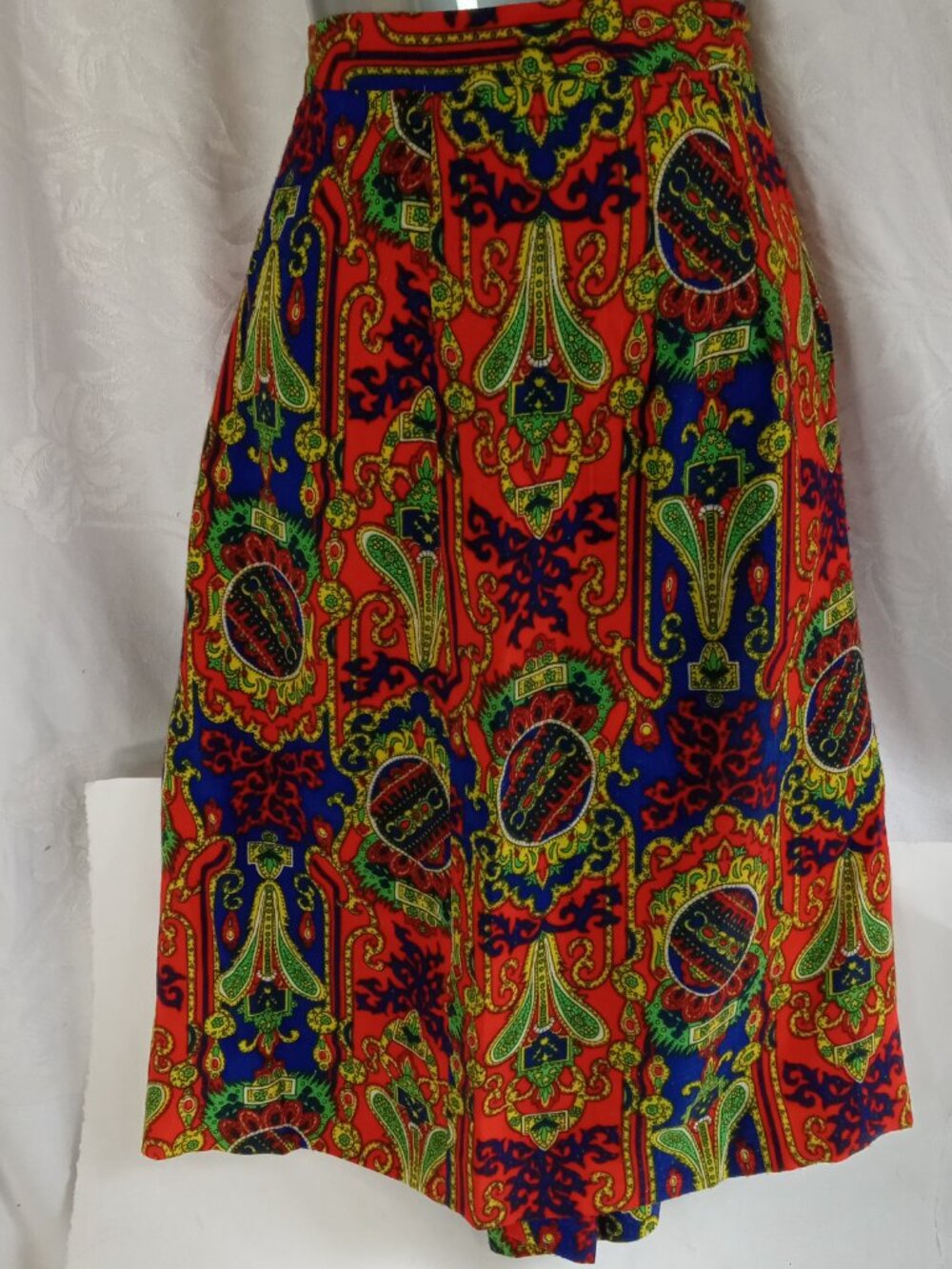 Vintage Woman's A-Line Skirt Size XL Pyschedelic Paisley Bohemian Red Blue Green